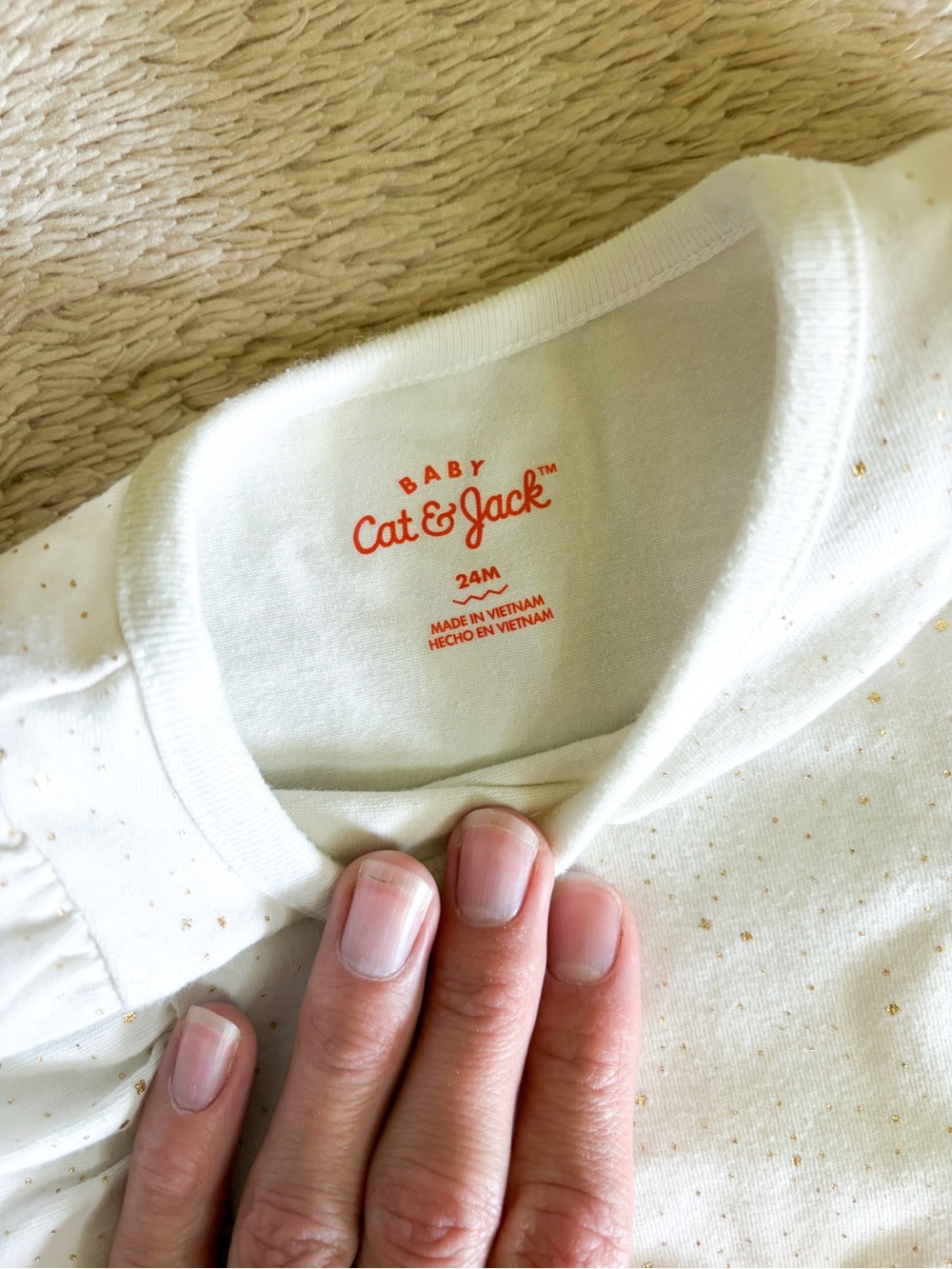 Cat & Jack Cream Long Sleeve Onesie with Gold Speckles - Picture 3 of 3